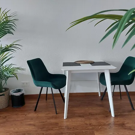 Rooftop L1 - Modernes Studioapartment Fuer 3 Personen Apartament